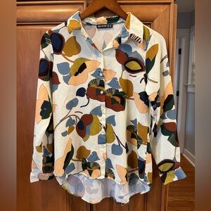 Big Dart Women’s Colorful Floral Button-Up Shirt